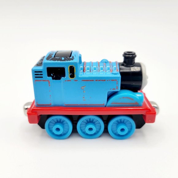 Mattel Gullane Thomas & Friends Blue & Red Thomas the Train with Sounds 2013 - Picture 3 of 10